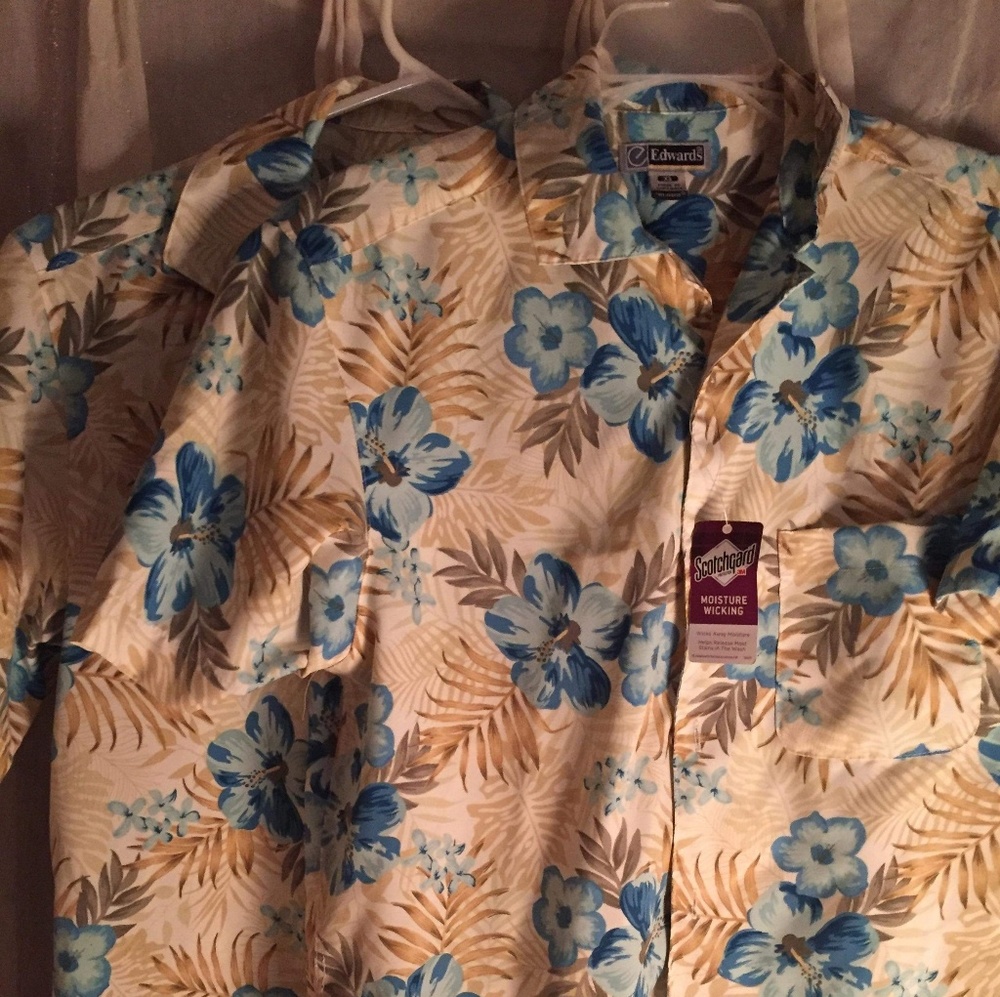 2 Identical Edward's Button Down casual dress shir